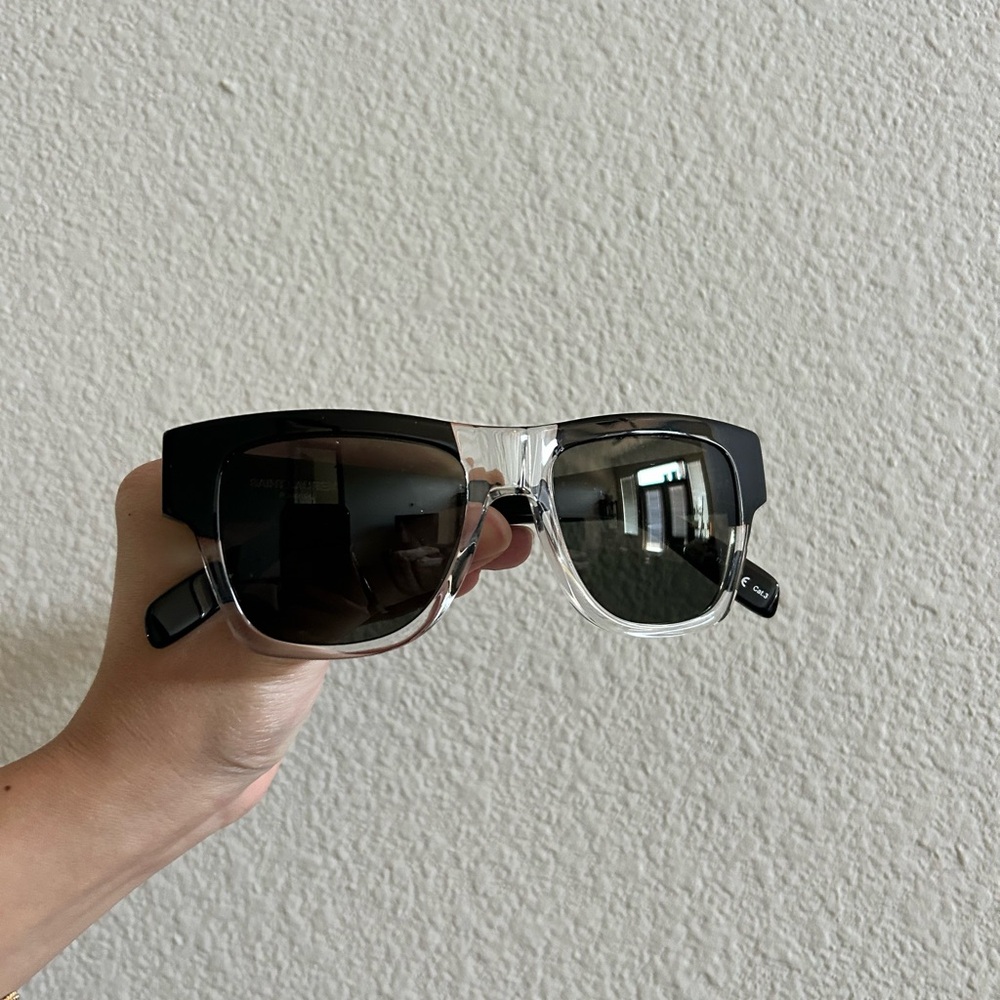 YVES SAINT LAURENT (YSL) SUNGLASSES